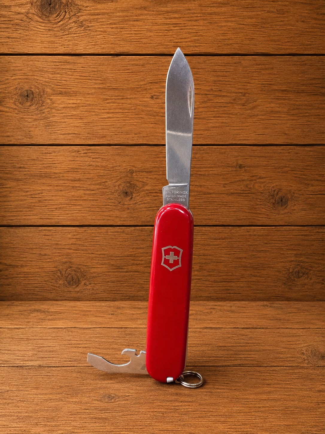 Victorinox Bantam Red 84mm
