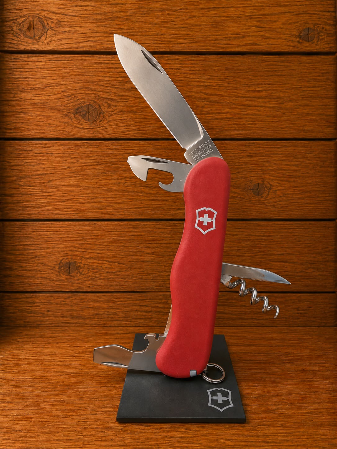 Victorinox Picknicker Red 111mm