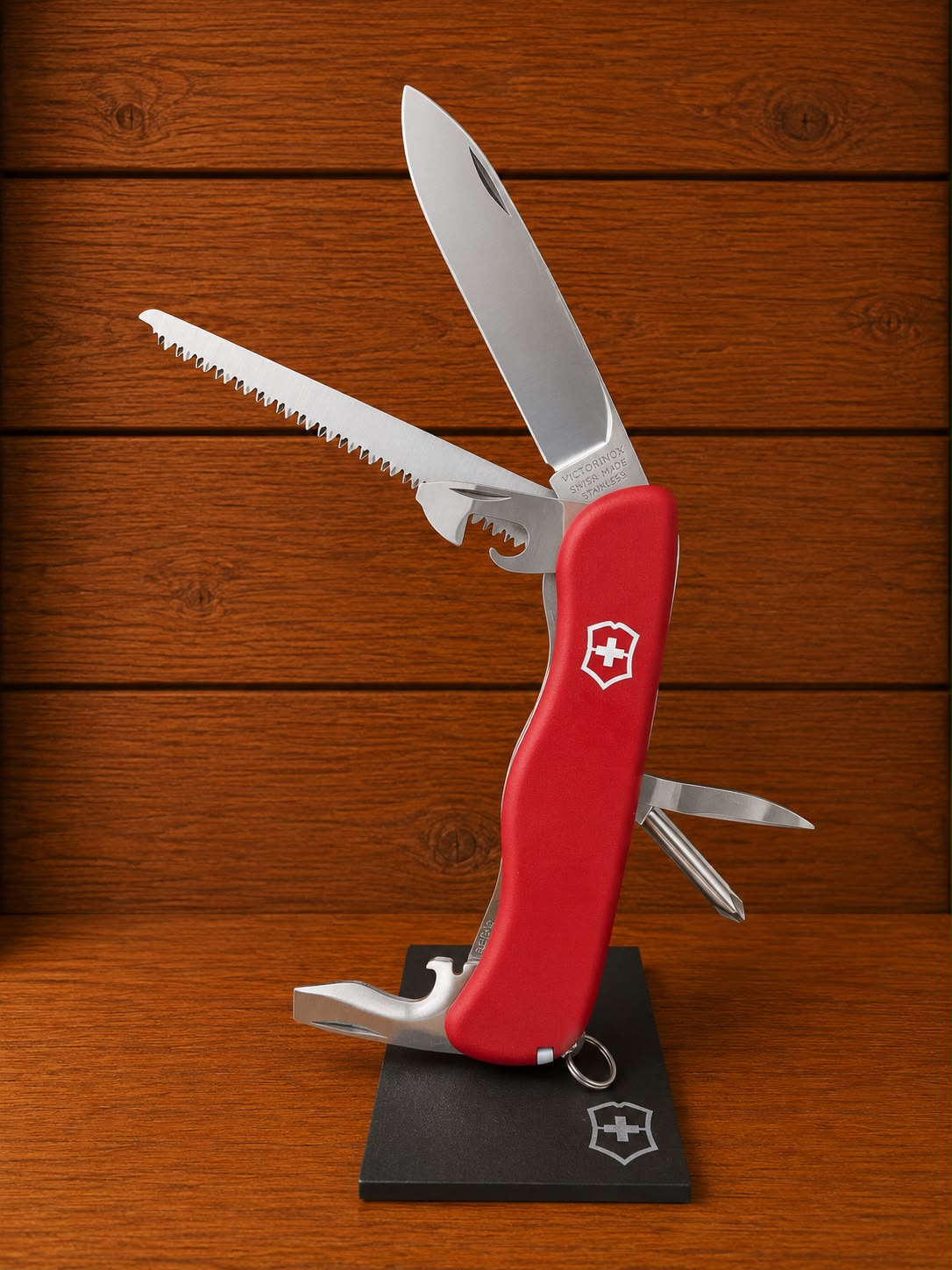 Victorinox Trailmaster Red 111mm