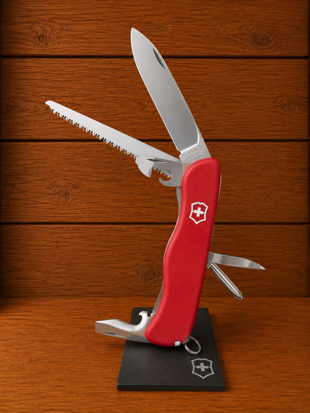 Victorinox Trailmaster Red 111mm
